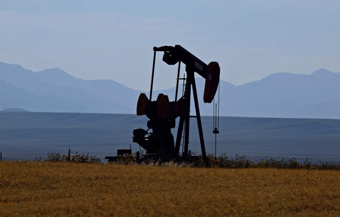 Η εξέλιξη του πετρελαίου στον Οικονομικό Ταχυδρόμο