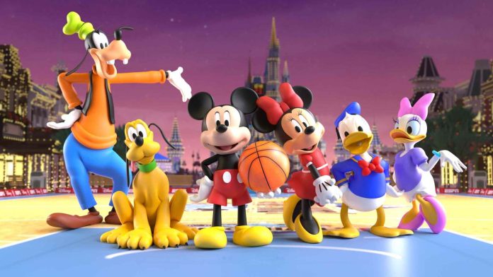 Disney Plus: Χριστουγεννιάτικο Slam-Dunk στον Πρώτο Αγώνα Μπάσκετ