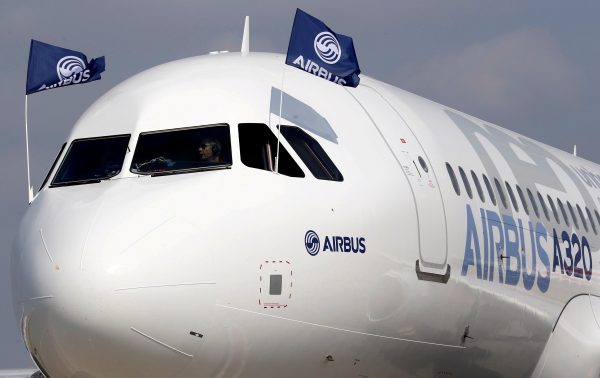 Airbus αξιοποιεί τις δυσκολίες της Boeing