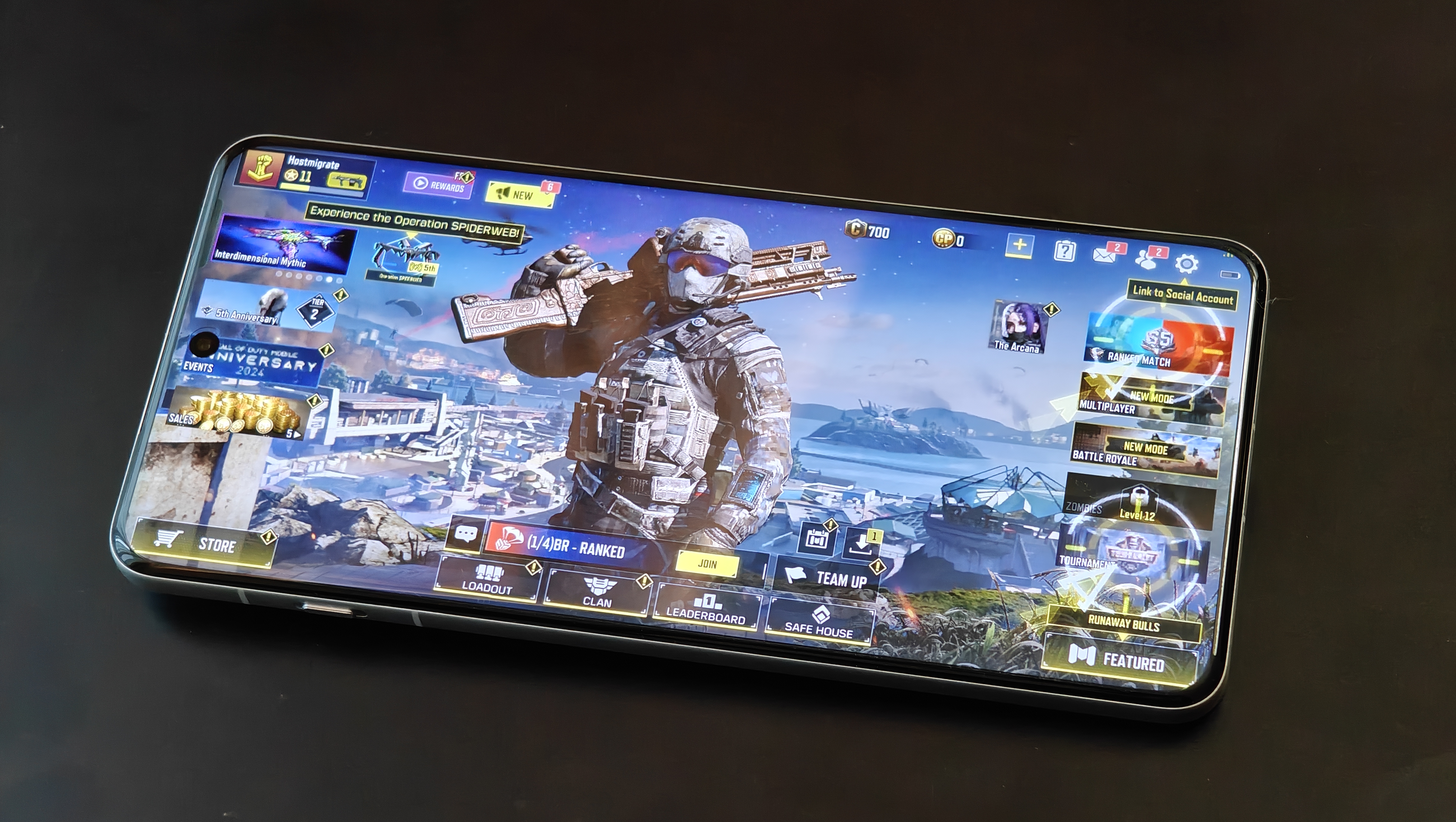 The Oppo Find X8 Pro running Call of Duty Mobile