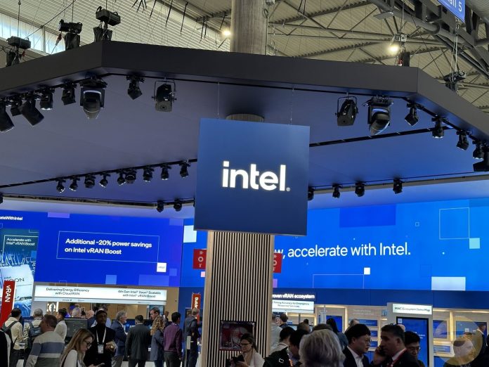 Χρηματοδότηση 7,8 δισ. δολ. για Intel από νόμο CHIPS