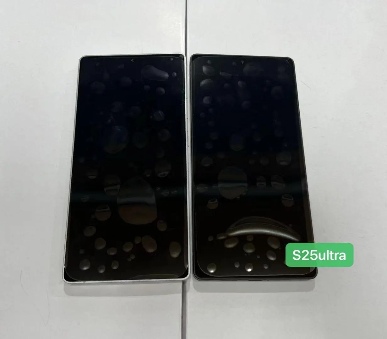 Ψηφιακά μοντέλα των smartphone Samsung Galaxy S25 Ultra