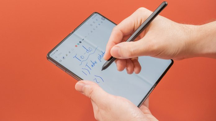 Samsung παρουσιάζει υποστήριξη Galaxy Z Fold Thin με S Pen