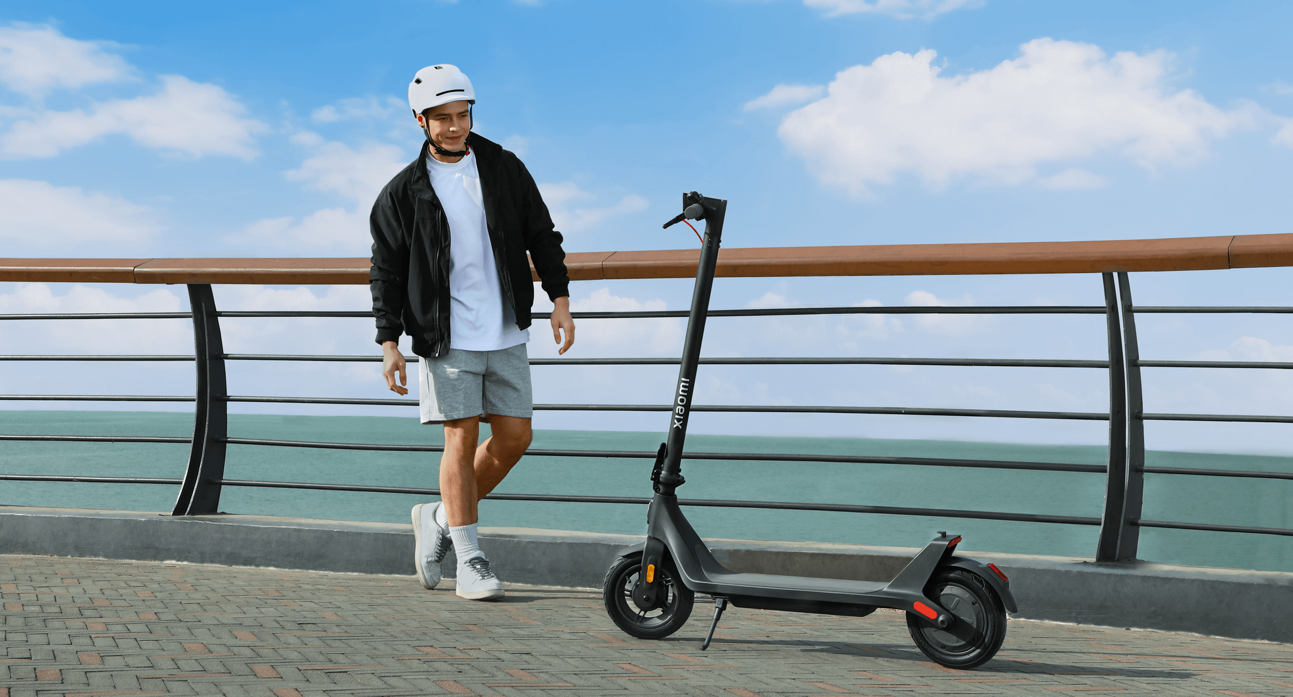 Το νέο Xiaomi Electric Scooter 4 Lite έρχεται με κινητήρα στο πίσω μέρος,