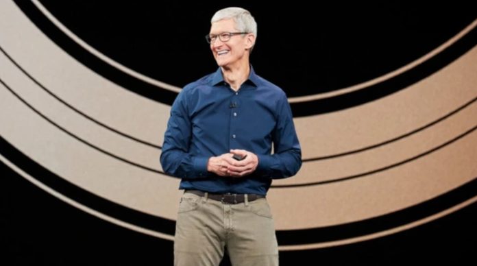 Ο Tim Cook αποκαλύπτει σχέδια αποχώρησης από την Apple