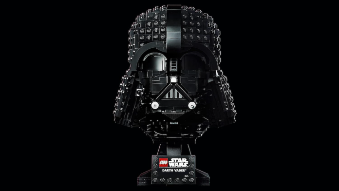 Προσφορά Cyber Monday: Σετ κράνους Lego Darth Vader μόνο με 49$ στη Walmart