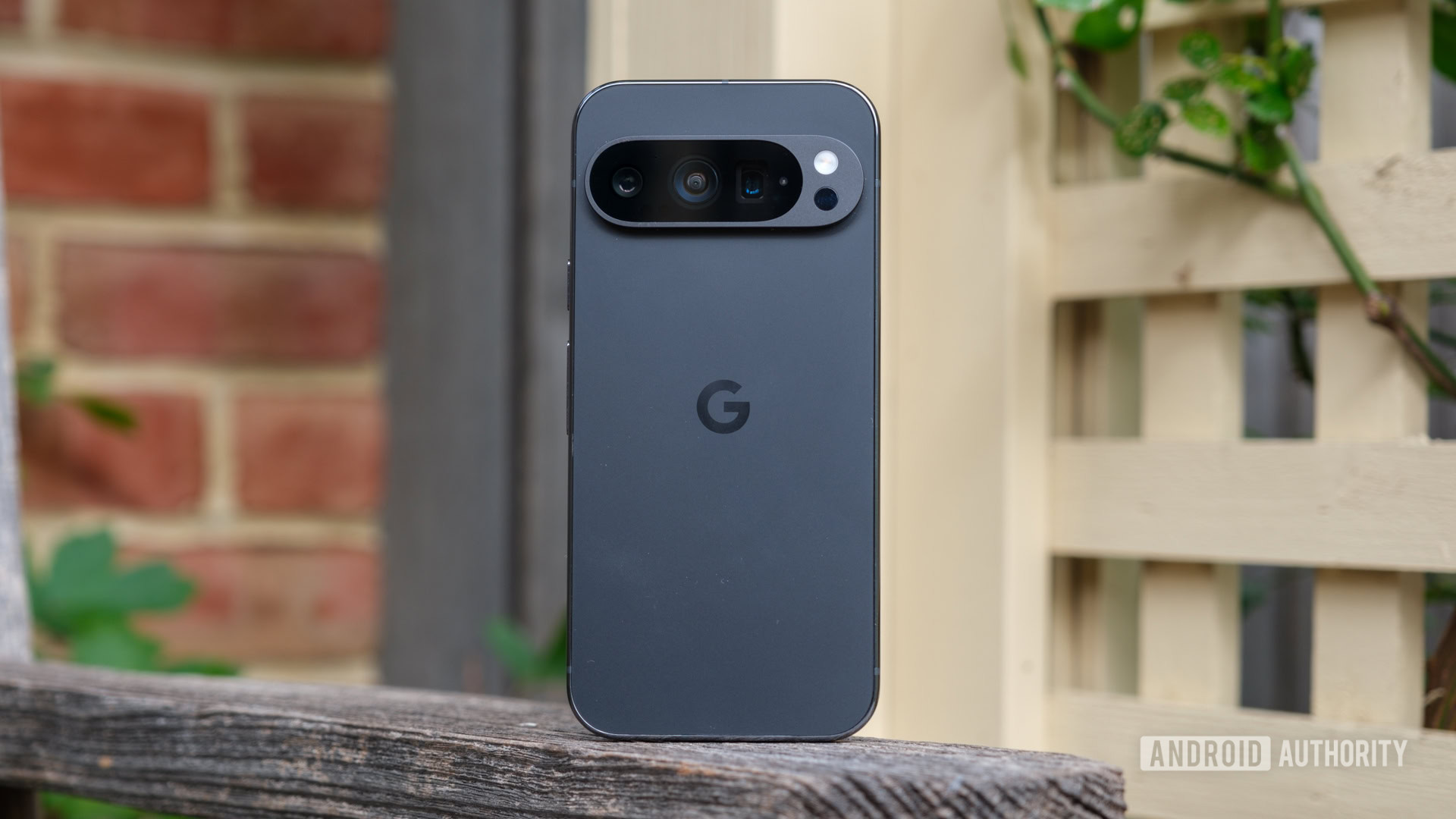 Ο πίσω ήρωας του Google Pixel 9 Pro