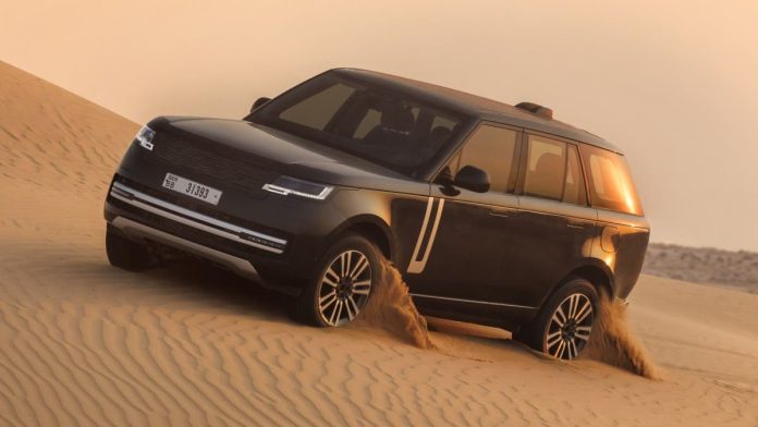 Range Rover Electric: Δοκιμές στην αραβική έρημο