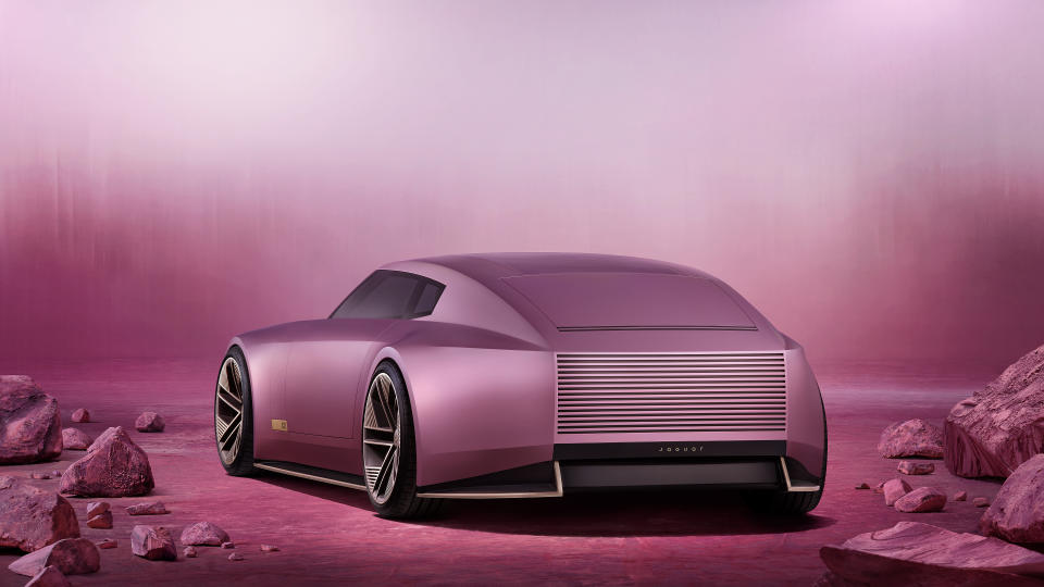 Η Jaguar αποκαλύπτει το μακρινό concept EV «Miami Pink» ως μέρος της συγκλονιστικής αλλαγής επωνυμίας της