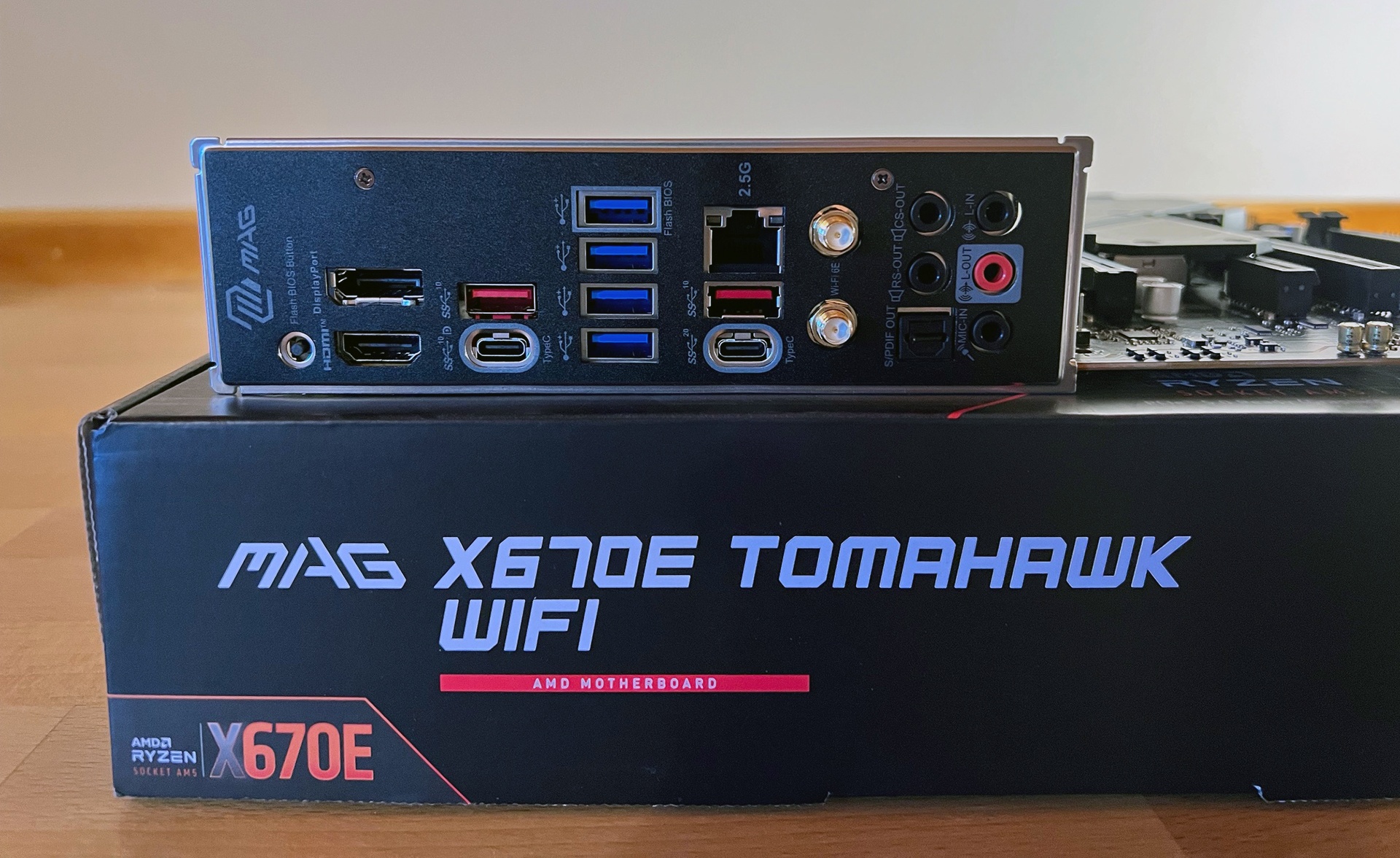 Κριτική MSI MAG X670E Tomahawk WiFi