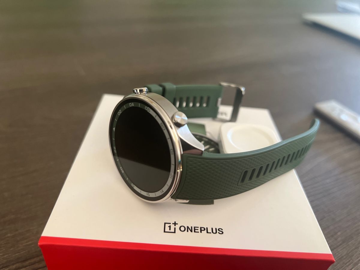 oneplus-watch-2r-techgear-review-22.jpg