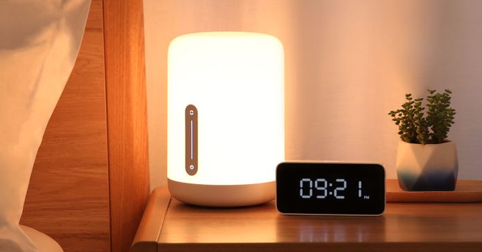 Το Xiaomi Mijia Bedside Lamp 2: WiFi και 16εκ χρώματα