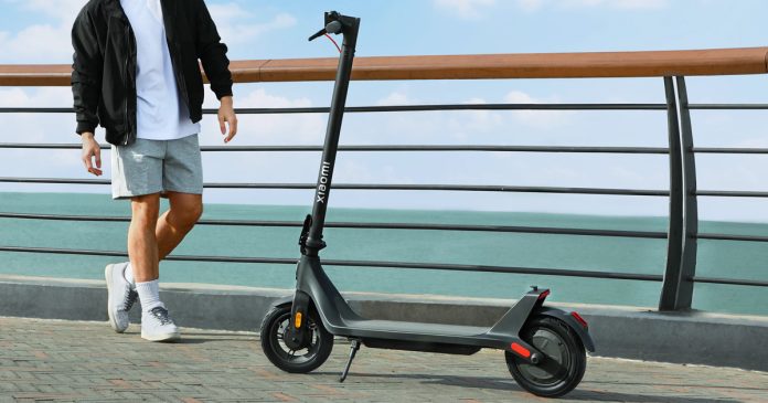 Το νέο Xiaomi Electric Scooter 4 Lite έρχεται με κινητήρα στο πίσω μέρος,