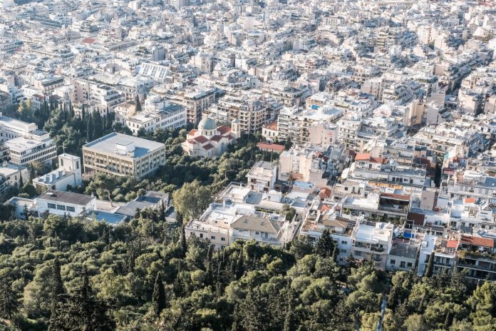 Ξένοι προτιμούν νότια προάστια, Έλληνες κέντρο Αθήνας - TechFreak.GR