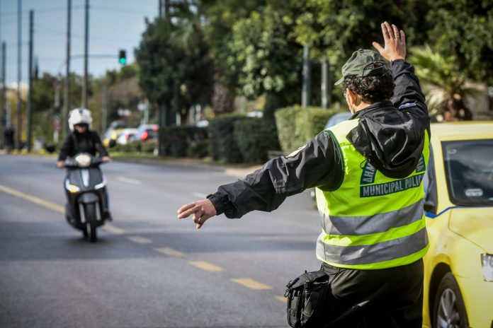 Προσωρινές κυκλοφοριακές ρυθμίσεις σε Αθήνα και Πειραιά για την Θεοφάνεια - TechFreak.GR